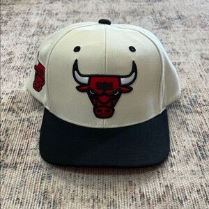 MITCHELL & NESS| men’s Chicago Bulls SnapBack